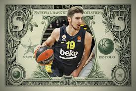 Standing at a height of 6 ft 5 in, he plays at the point guard and shooting guard positions. Nando De Colo Est Il Mieux Remunere En Europe L Equipe