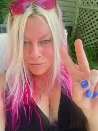 Good morning I'm trying to be Puerto Rican from the Bronx, but I live in  Orlando Hope everybody has a beautiful day. God bless. God is good.  🌺🌸🌺☕️