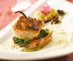Recette De Poisson Pave De Bar De Ligne Roti Au Beurre Blanc Vanille Recettes De Cuisine Recette Poisson Idee Recette