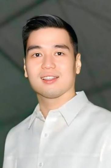 BILLIONAIRE VINCENT CO, ANG BAGONG MISTER RIGHT NI BEA ALONZO Viral ang  identical social media posts ni Bea Alonzo at President ng Puregold na si  Ferdinand Vincent Co na kuha sa Andalucia,