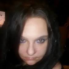 Danielle Kershaw (@Daniell80597476)