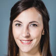 Leanna Weaver's Instagram, Twitter & Facebook