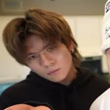 Darren Jump's Instagram, Twitter & Facebook