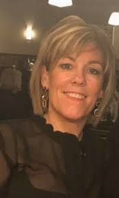 Julie Derbyshire's Instagram, Twitter & Facebook