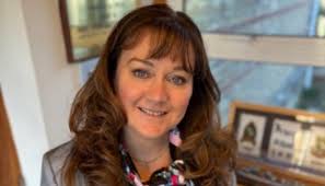 New Community-Led 'Daisy Ring Bus' Aims To Secure Future For Island Cancer  Patients