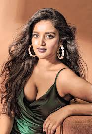 heroines sexy pics on X: #HOTBIT #NidhiAgarwal #Nidhi #lipstick  t.co LAW57jwCaW   X