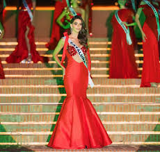 🔴🔴 El éxito es la suma de pequeños esfuerzos repetidos día tran día.🔴🔴  👑@lara.doval 💫@missuniverso_cataluna 💫@missuniversespainorg  💫@missuniverse