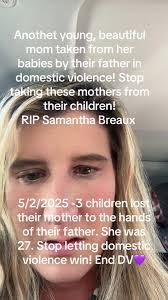 Samantha Lilley's Instagram, Twitter & Facebook