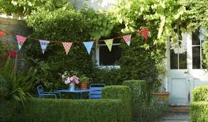 Front Garden Driveway Ideas For Terrace Semi Detached And Detached Houses Front Garden Small Front Gardens Garden Makeover