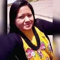 Stefanie Dillon's Instagram, Twitter & Facebook