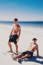 Ethan And Grayson Dolan At The Beach In Swim Trunks Dolan Twins Dolan Twins Dollan Twins Dolan Twins Imagines