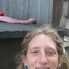 Zoe Curtis (@curtis8273)