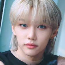 pin auf the first one