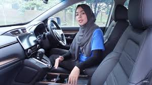 Dominate with a turbocharged engine and 4wd drivetrain. Honda Cr V 1 5 Tc P 2wd 2018 Ulasan Uji Belek Roda Pusing Review Youtube