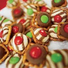 Holiday Pretzel Treats Crunchy Snowmen Rudolph The Red Nose Reindeer Cookies Santa Cookies Christmas Baking Easy Christmas Treats Pretzel Treats