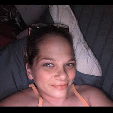 What mid-full size SUVs with four-wheel drive are available for under  $1,500?