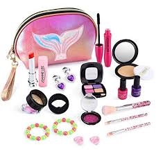Play makeup for toddlers;pretend makeup for girls;pretend play. Pin By Slagjana Ivanova On Makeup Kids Makeup Makeup Kit For Kids Kids Toy Shop