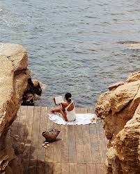 Sommer To Do Liste Lesen Sie Ein Buch Essen Sie Orangen Bleiben Sie Hydratisiert Und Tun Sie Nichts I Ble In 2020 Girl Reading Book Photo Summer Aesthetic