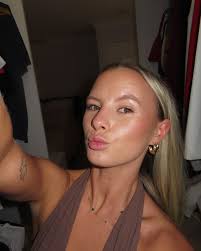 GRACE STAHL (@gracestahll) • Instagram photos and videos