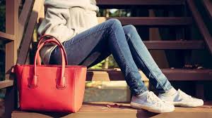 Find the latest denim styles, such as skinny jeans, mom that's why we're the best place to shop denim jeans online. Belajar Bagaimana Cara Penjagaan Beg Tangan Yang Betul