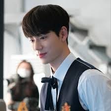 Aaron Koo's Instagram, Twitter & Facebook