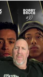 Down to final 2! Who do yall want to see this Thursday