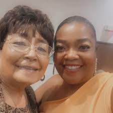 Ladawn Moore's Instagram, Twitter & Facebook