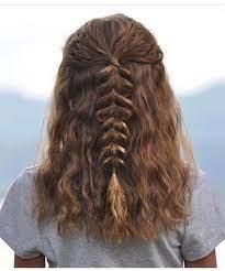 Exquisite Half Braids On Medium Curly Hair For Teenage Girls Fashion Knots Hair Styles Short Hair Styles Medium Curly Hair Styles