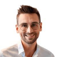 100+ Profile mit dem Suchbegriff „Dirr“