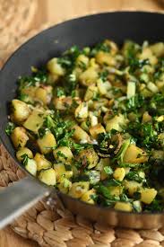 Poelee Sympa De Pommes De Terre Celeri Branche Chou Kale Passion Gourmandise Recette Celeri Branche Recette Celeri Chou Kale Recette