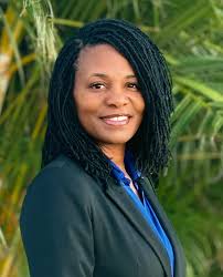 What are the benefits of renting from a private landlord?