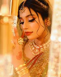 Saba Maaz Khan Mehndi Look