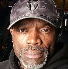 Lorenzo Jones's Instagram, Twitter & Facebook