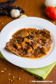 Bistec En Salsa Roja De Guajillo Bisteces En Salsa De Chile Pasilla Receta Receta Con Imagenes Recetas Mexicanas Recetas De Comida Bistec De Res Recetas