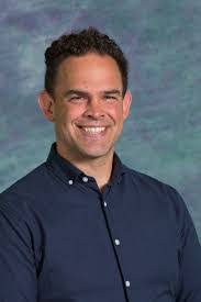 Chris Denton's Instagram, Twitter & Facebook