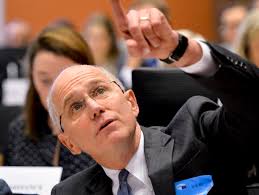 Czy sądy mogą rozstrzygać naukowe spory? Glifosat i szczepienia na salach  sądowych