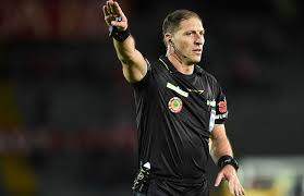 Néstor pitana volverá a dirigir un mundial tal cual lo hizo en brasil 2014 y para su primer partido en rusia 2018 tendrá que arbitrar otro encuentro de los rusos, tal cual lo hizo en la copa del mundo anterior en su debut. Hasta Cuando Pitana Once