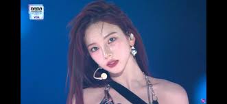 剛剛看直播暴截一堆圖📸 帕寶們今天太美了好羨慕在現場的MY 阿嬤給燈拿了最佳MV但沒有舞台小小可惜