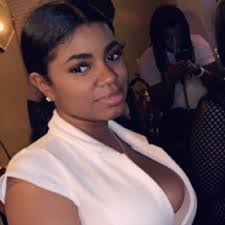 Shawna Tucker's Instagram, Twitter & Facebook