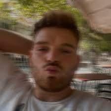 Dani gr (@daniegomez)