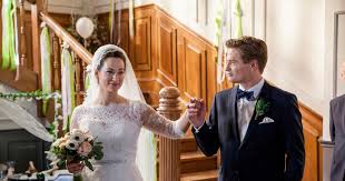 Liebe zur hochzeit ist unser gemeinsames hobby, das bei der planung unserer eigenen hochzeit entstanden ist. Sturm Der Liebe Hochzeit Sturm Der Liebe Ard Das Erste