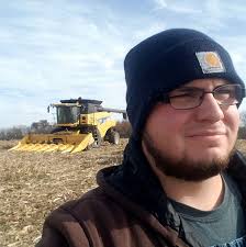 Is the Steiger CR-1280 clutch adjustable and how to fix transmission issues?