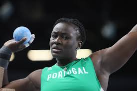 Évora já tinha conquistado o ouros nos campeonatos do mundo e e nos jogos olímpicos. Pichardo Dongmo Nelson Evora As Muitas Alineas Sobre A Naturalizacao