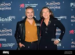 Ruth wilson where hi-res stock photography and images