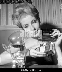 Beryl groom hi-res stock photography and images