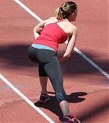 Blunt (whom eastwood calls super strong and very disciplined) has been a client since she filmed edge of tomorrow in 2013. Emily Blunt Doing Workout Routine Ucla Campus Track Hi Res Photos On 07 11 Emily Blunt Web