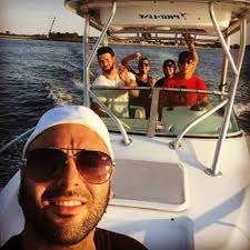 Robert Curiel (@Berta2u)