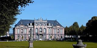 Sie können mit stiftung thüringer schlösser und gärten kontakt aufnehmen unter der telefonnummer: Schloss Und Park Molsdorf Erfurt De