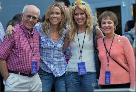 Wendell Crow Dad Sheryl Crow Kathy Crow Sister And Bernice Mom 2013 Sheryl Crow Music City Songwriting