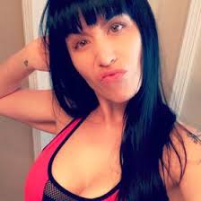 Lillian Estrada (lillivanili)